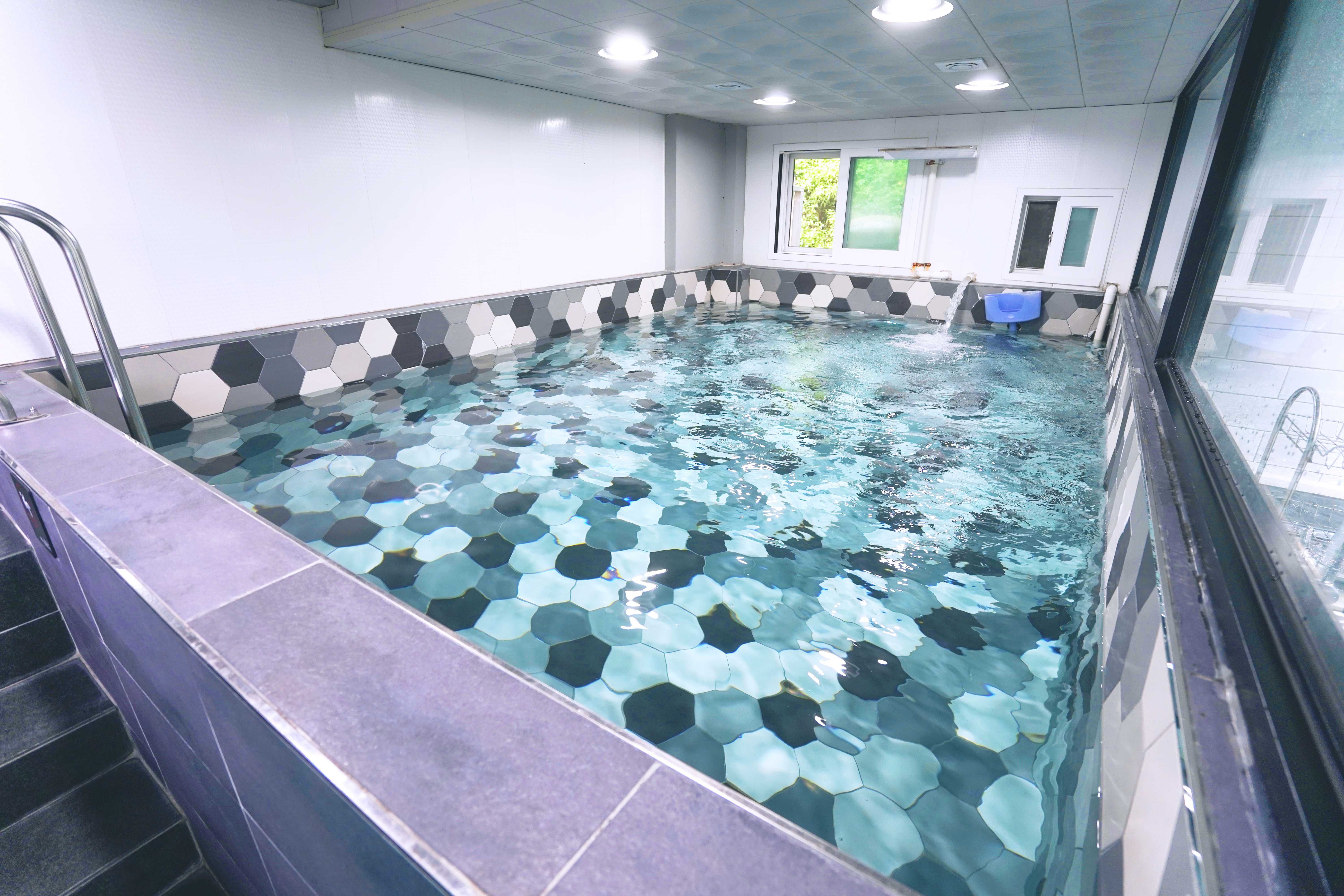 POOLVILLA photo 4